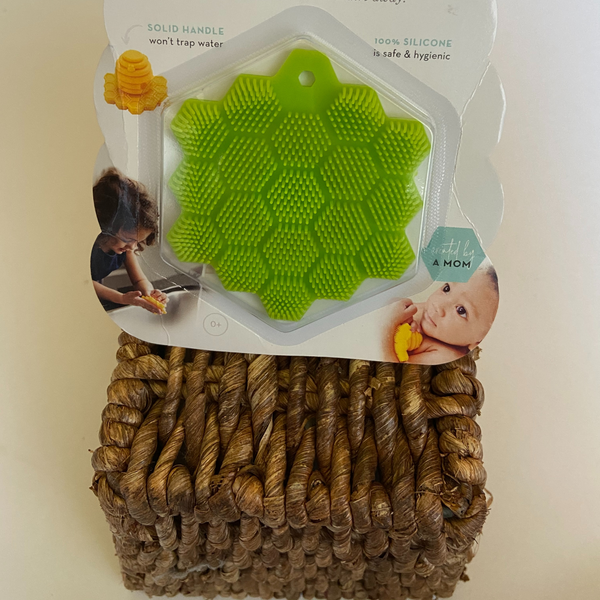 ScrubBee Silicone Scrubber: Marigold & Lime