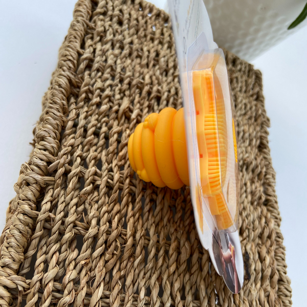 ScrubBee Silicone Scrubber: Marigold & Lime